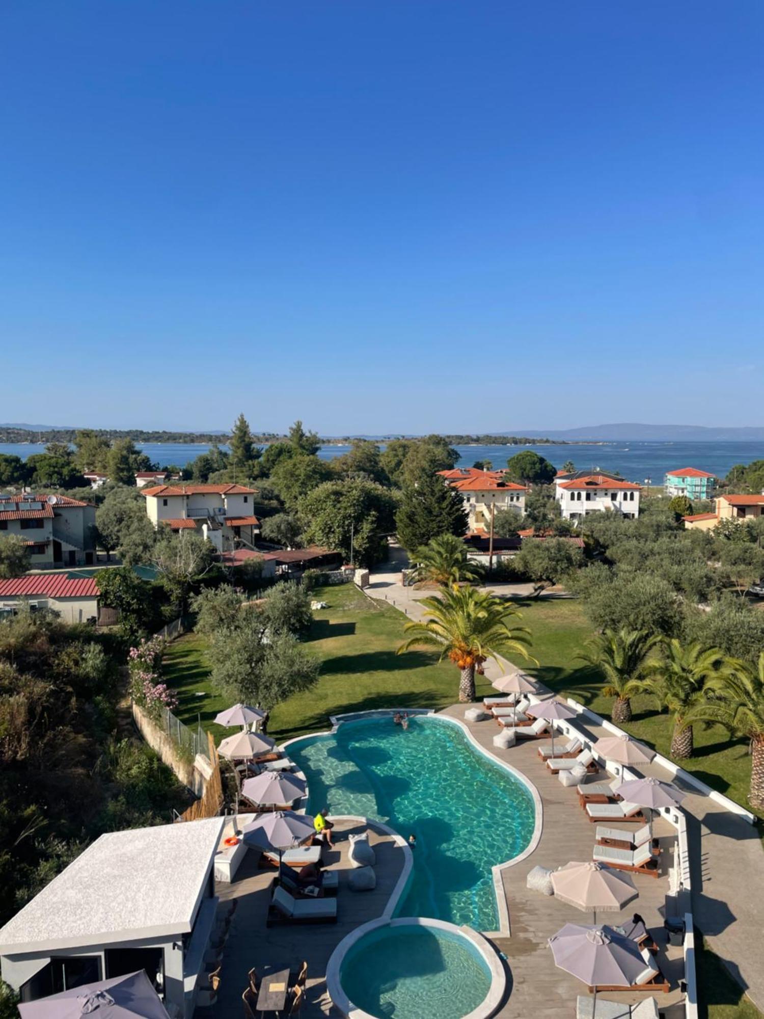 Domus Hospitality Lejlighedshotel Vourvourou Eksteriør billede